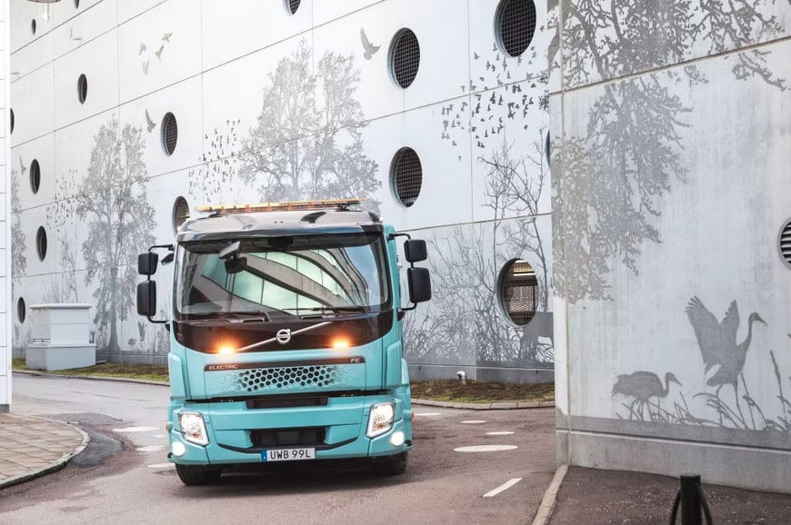 VOLVO PRESENTS ELECTRIC TRUCKS WITH LONGER RANGE